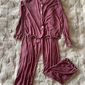 Women's Rose Two-Piece Pajama Set with White Lettuce Trim